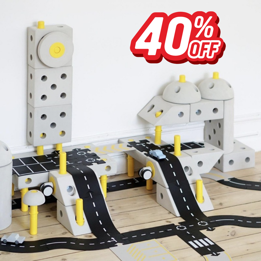 Road-Play Kit — 64 pcs
